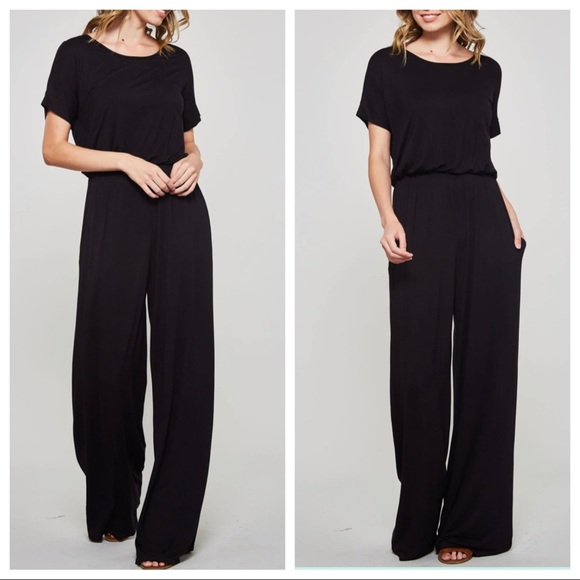 Black KNIT wide leg Romper/Jumpsuit with POCKETS! - Picture 3 of 4